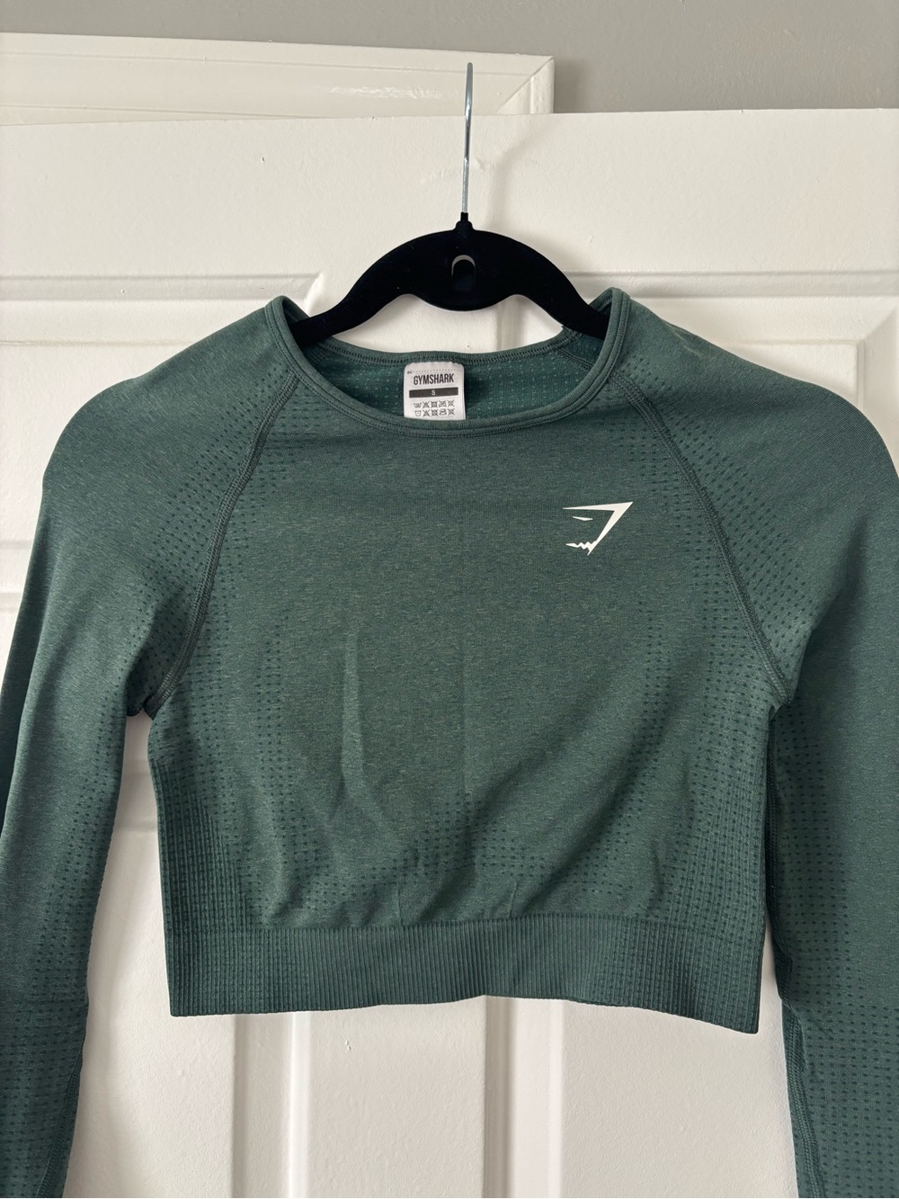 Gymshark Vital Seamless 2.0 Long Sleeve Crop Top Thumb Hole Green Size Small
